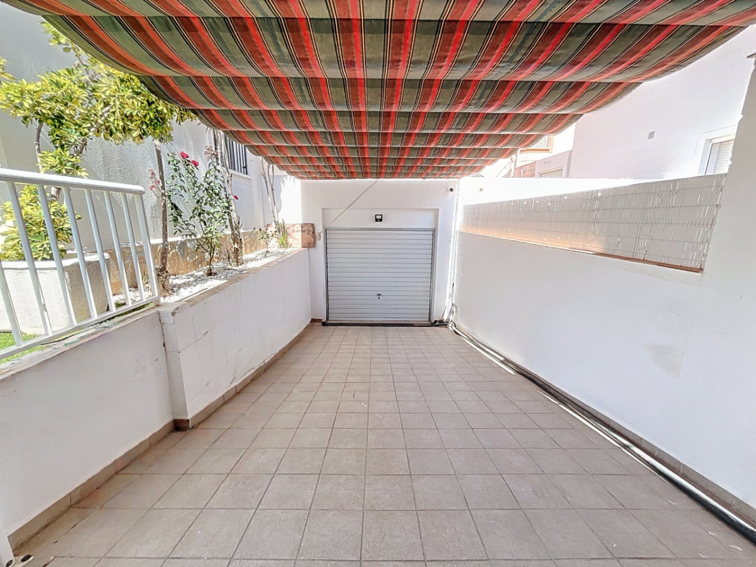 CHALET | VILLA EN VENTA EN ALBIR