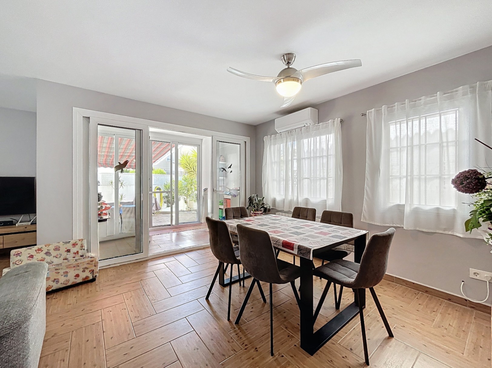 CHALET | VILLA EN VENTA EN ALBIR