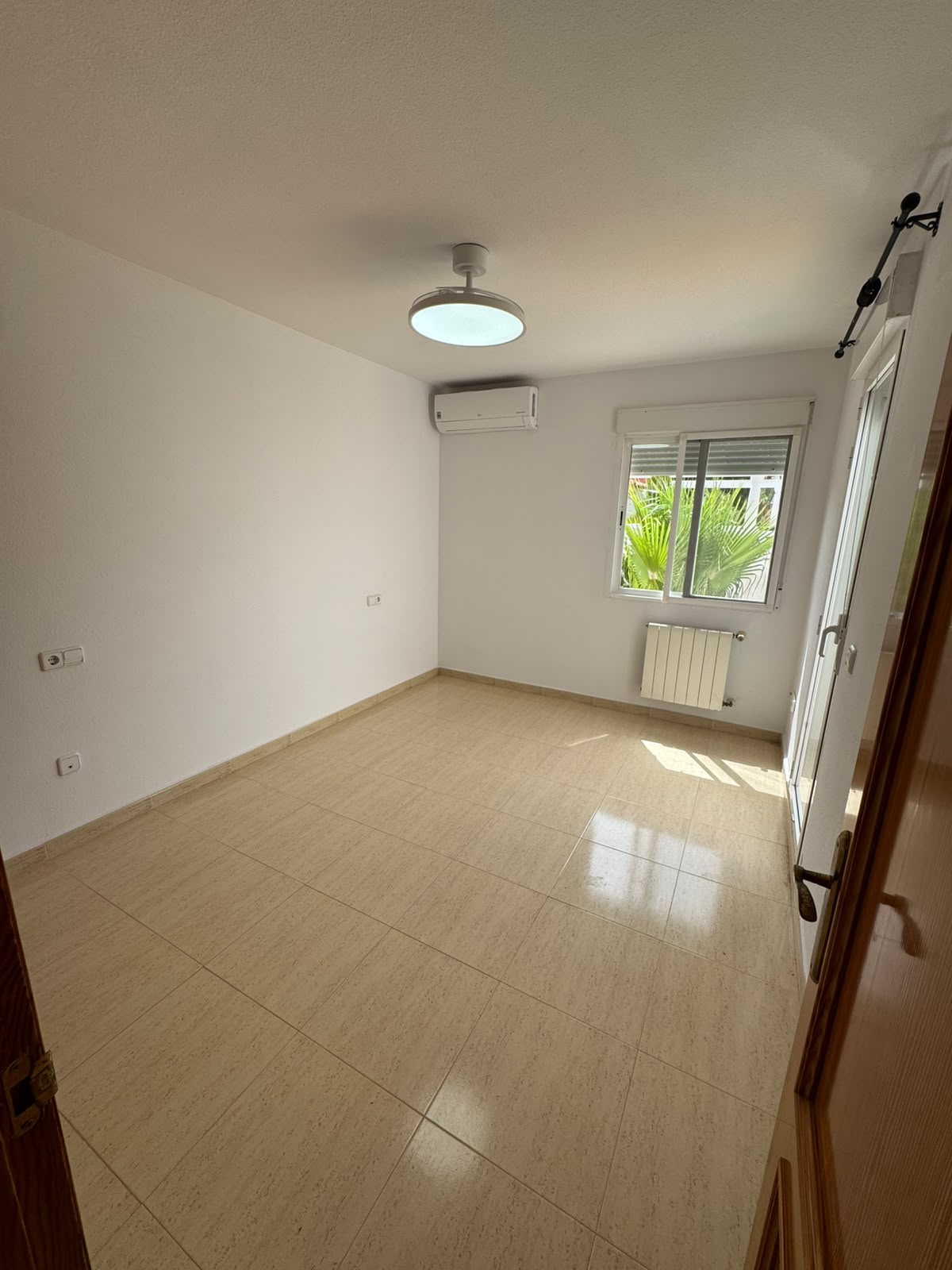 BUNGALOW EN ALQUILER EN EL ALBIR