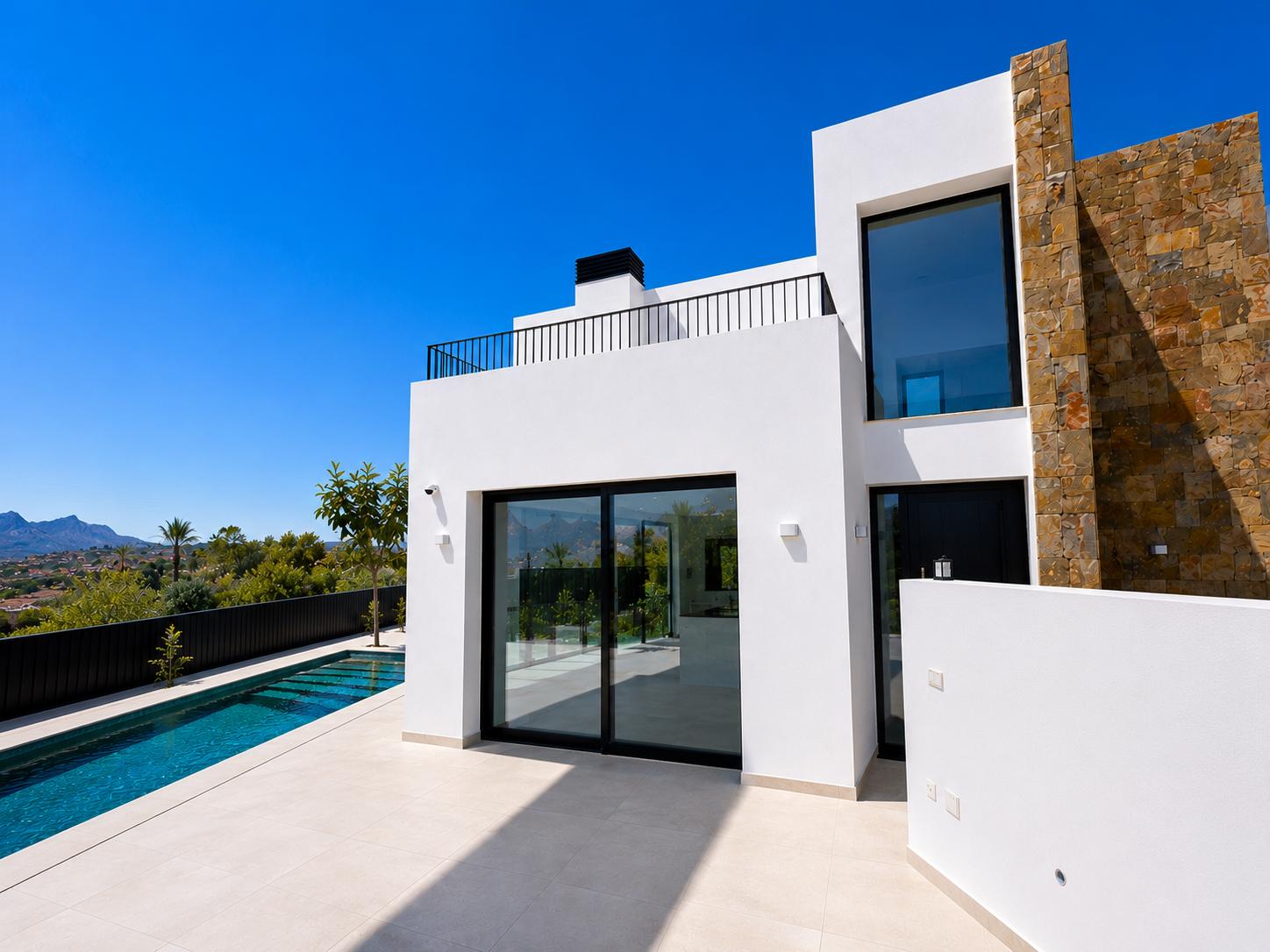 SEMI-DETACHED CHALET FOR SALE IN ALFAZ DEL PI