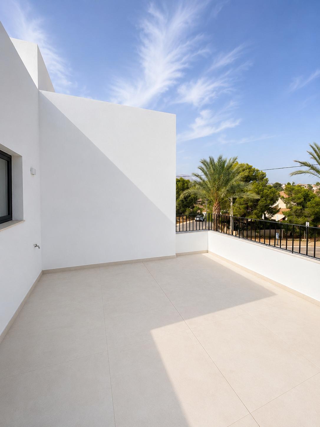 SEMI-DETACHED CHALET FOR SALE IN ALFAZ DEL PI