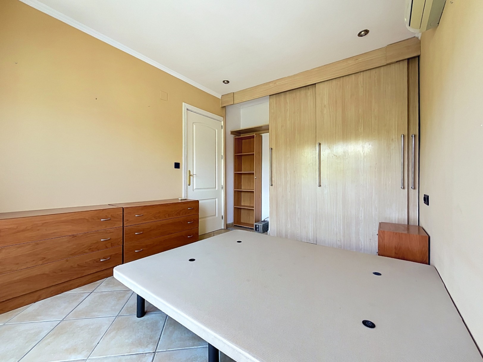 CHALET | VILLA À VENDRE À ALBIR