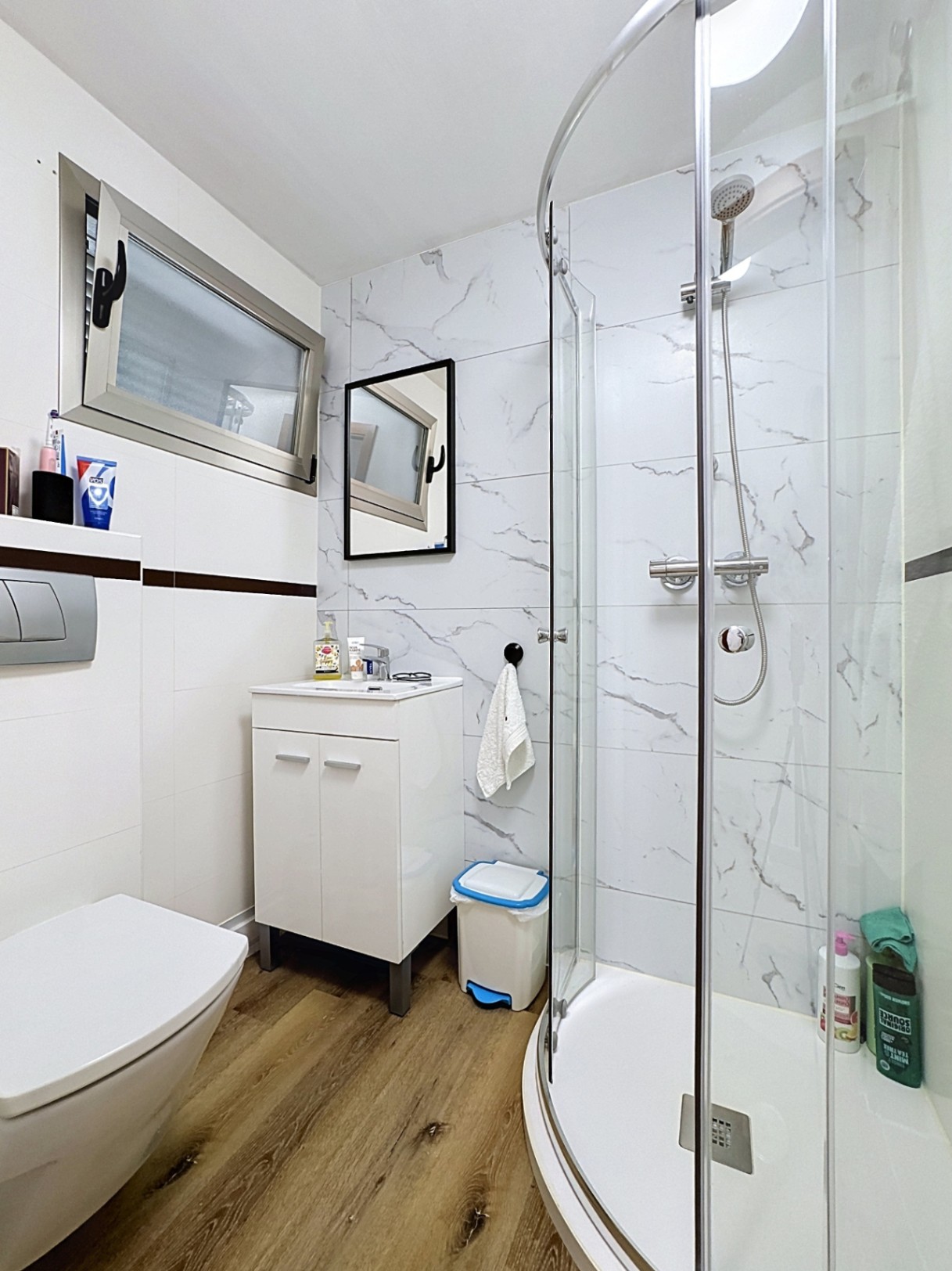 APPARTEMENT À VENDRE À ALBIR
