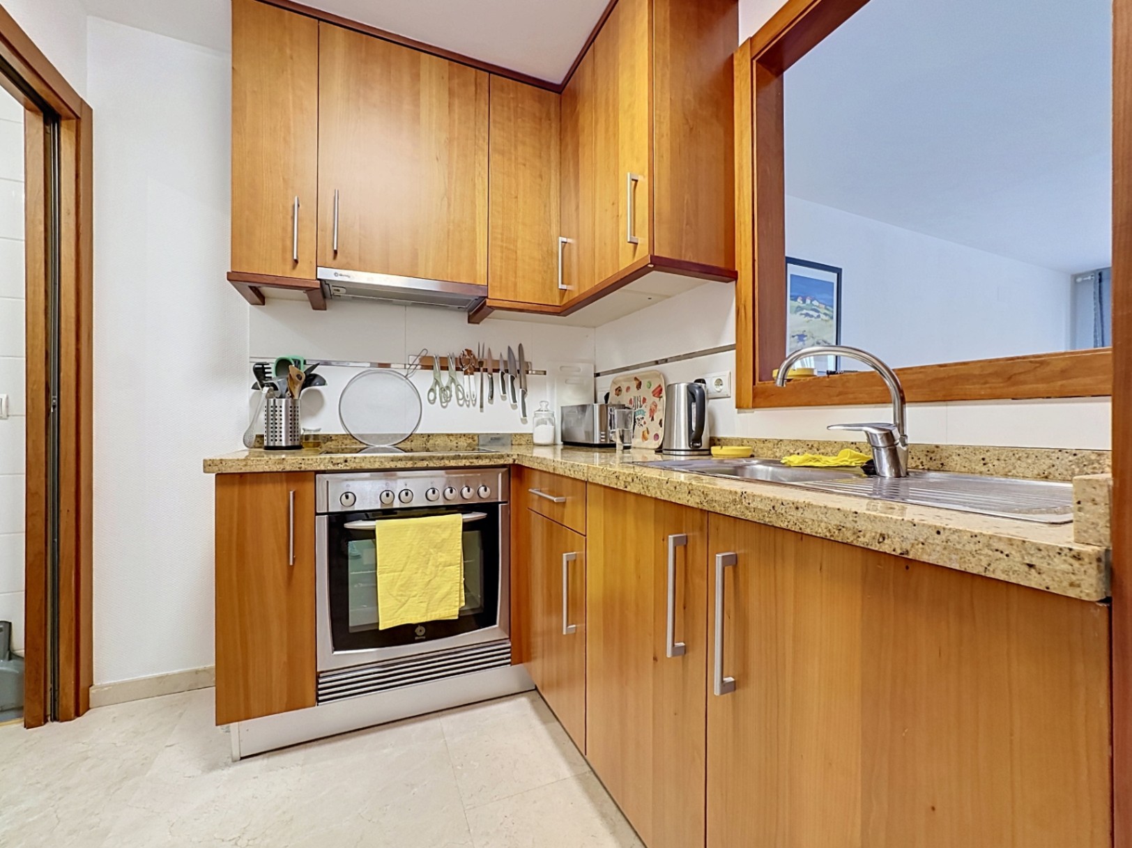 APPARTEMENT À VENDRE À ALBIR