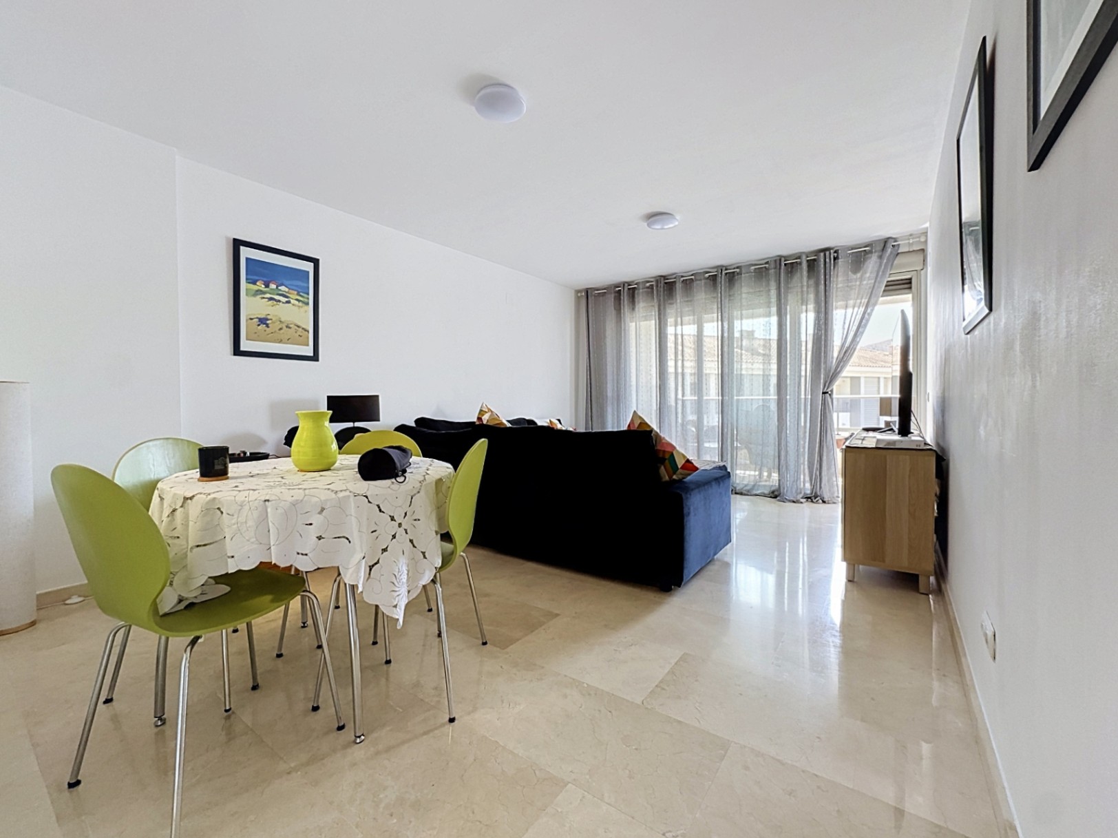 APPARTEMENT À VENDRE À ALBIR