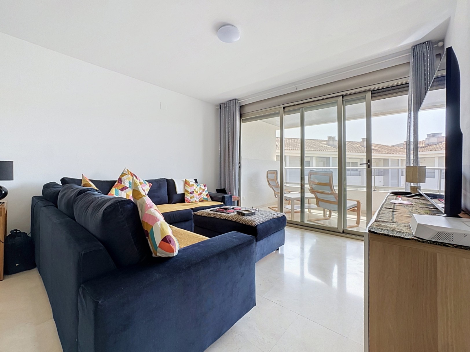 APPARTEMENT À VENDRE À ALBIR