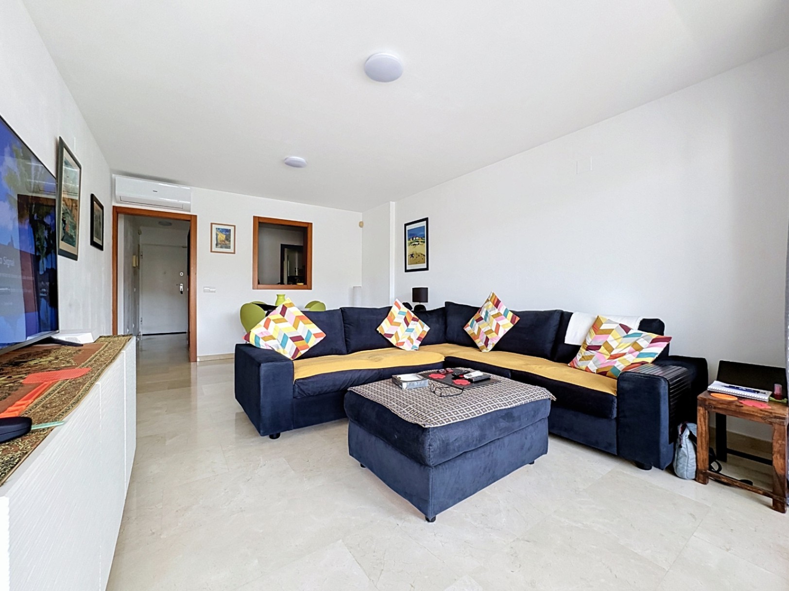 APPARTEMENT À VENDRE À ALBIR