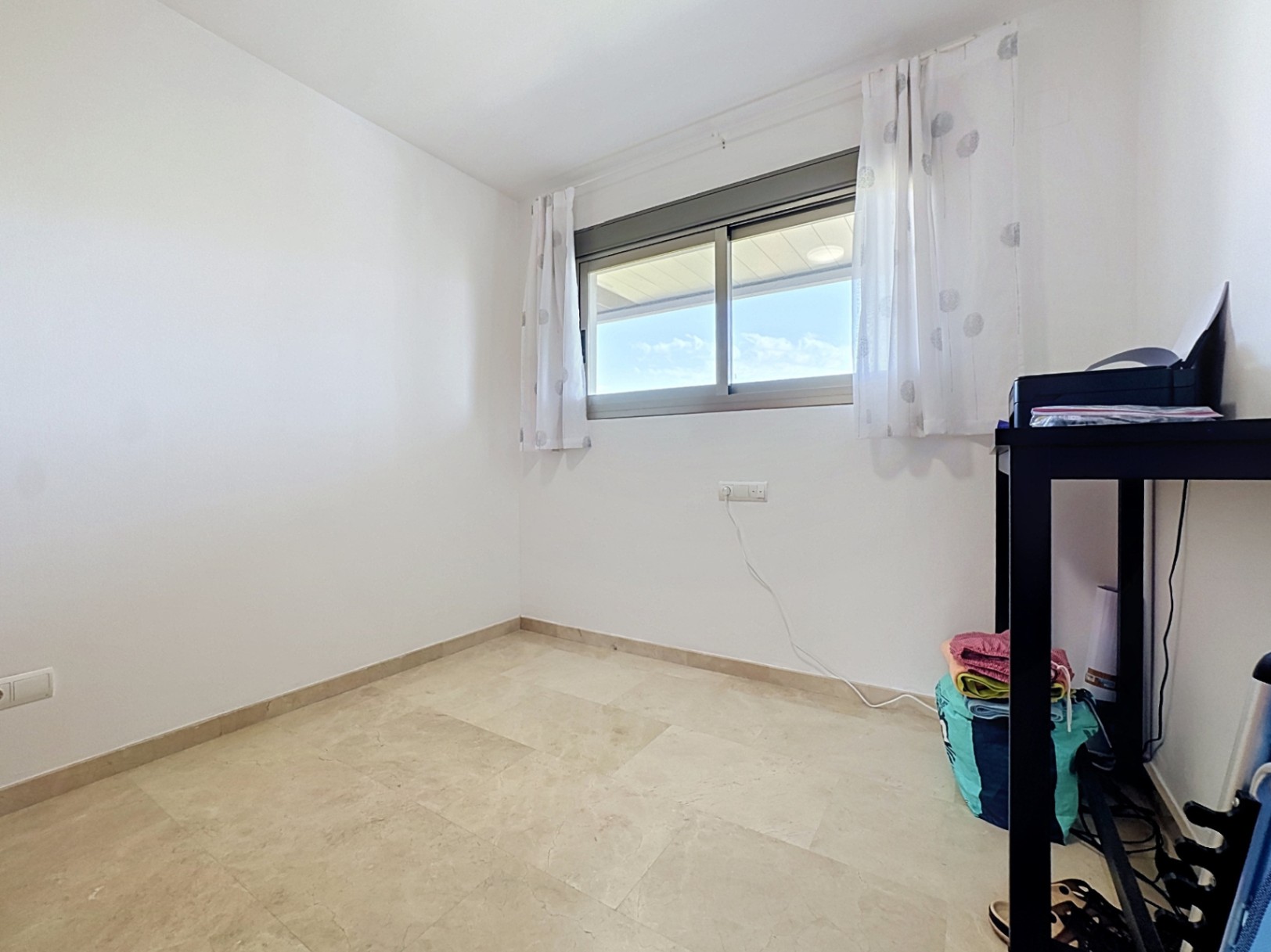 APPARTEMENT À VENDRE À ALBIR