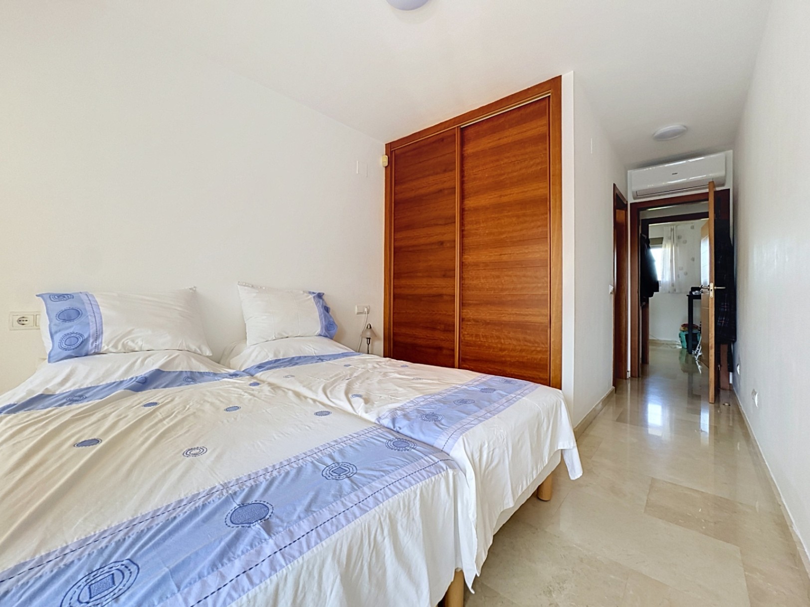 APPARTEMENT À VENDRE À ALBIR