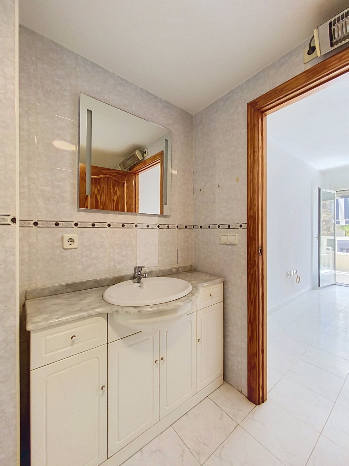 APARTAMENTO EN VENTA EN EL ALBIR 