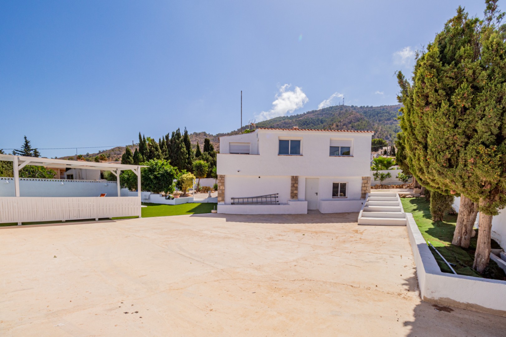CHALET | VILLA EN ALQUILER EN EL ALBIR
