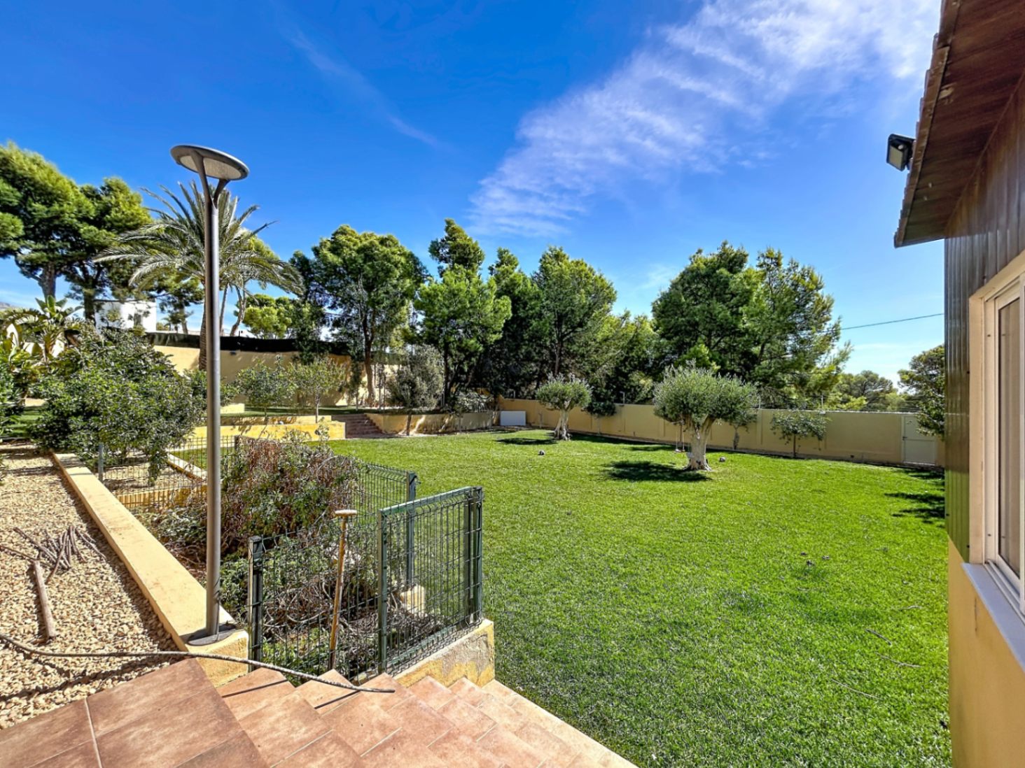 CHALET | VILLA FOR SALE IN LA NUCIA
