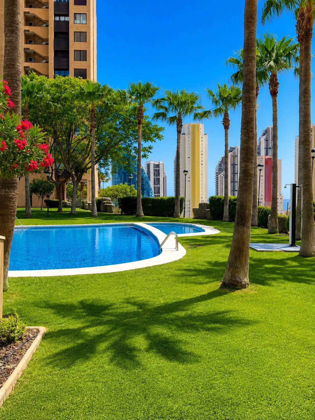 APARTMENT FOR SALE IN BENIDORM