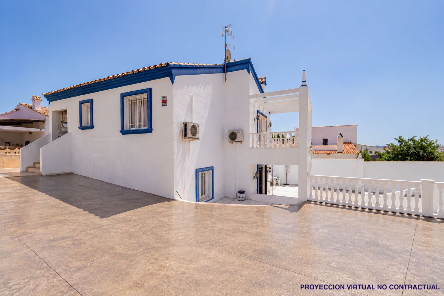 CHALET | VILLA TIL SALGS I LA NUCIA