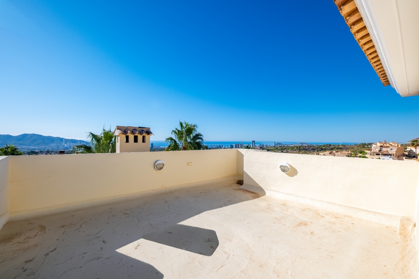 CHALET | VILLA TIL SALGS I LA NUCIA