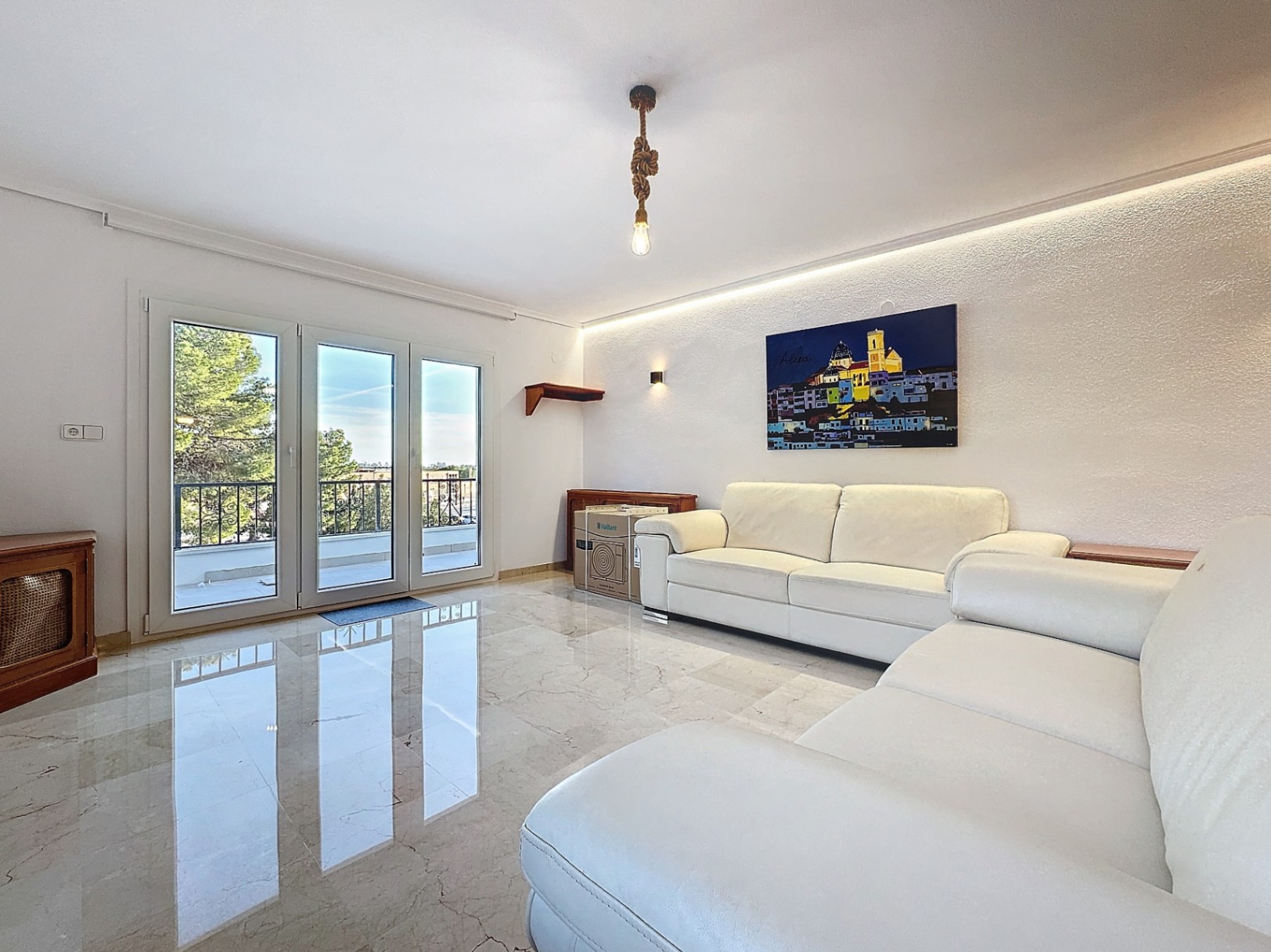 VILLA | VILLA ZUR LANGZEITMIETE IM ZENTRUM VON ALFAZ DEL PI