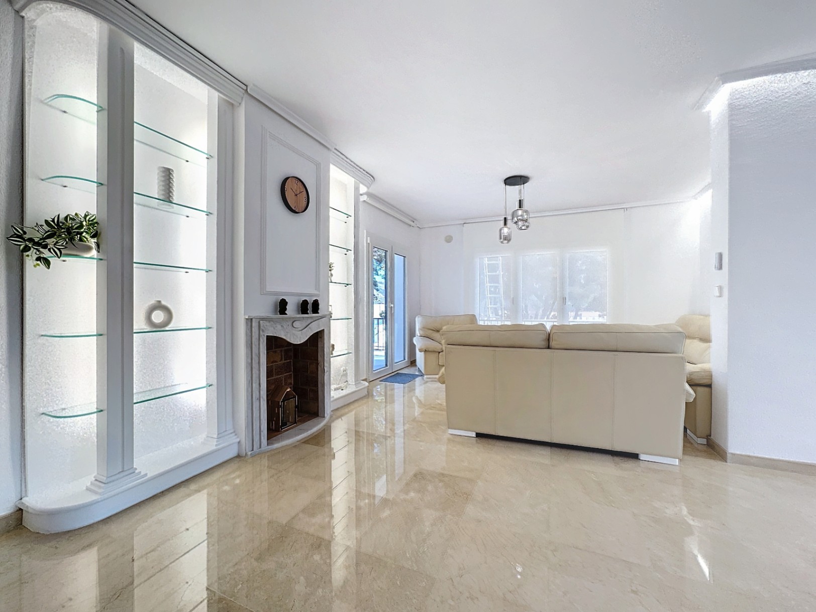 VILLA | VILLA ZUR LANGZEITMIETE IM ZENTRUM VON ALFAZ DEL PI