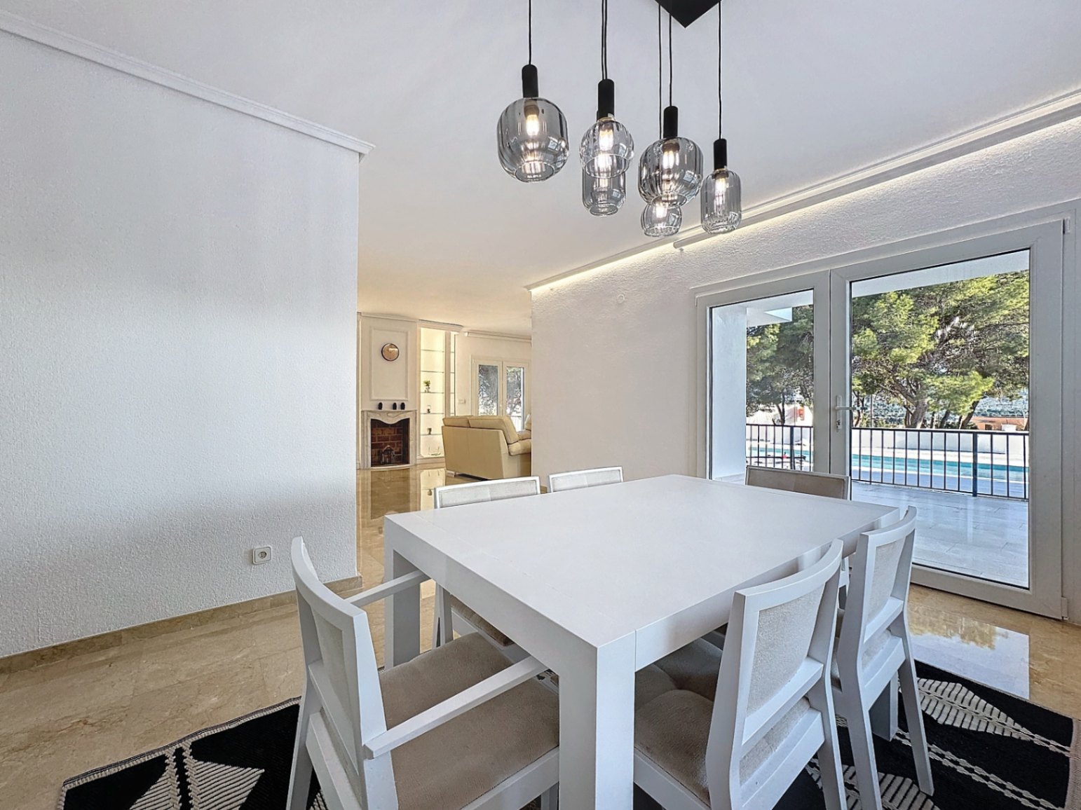 VILLA | VILLA ZUR LANGZEITMIETE IM ZENTRUM VON ALFAZ DEL PI