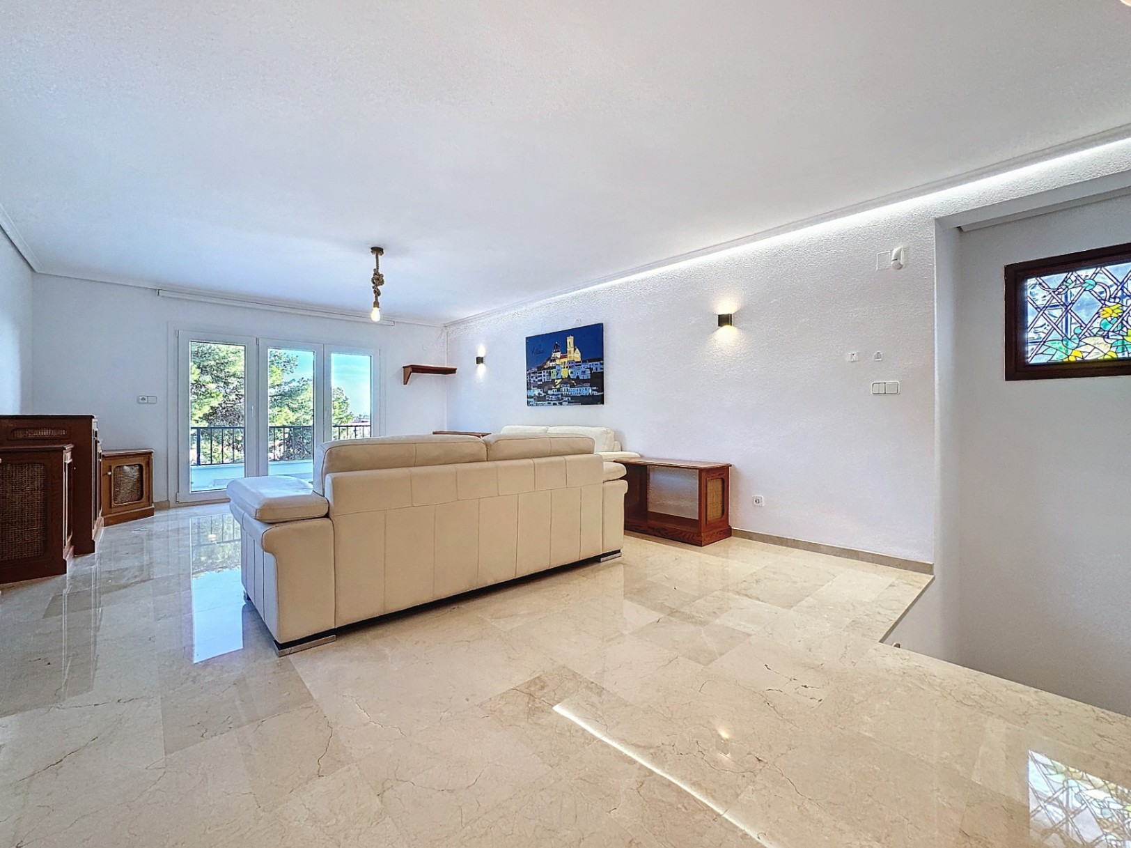 VILLA | VILLA ZUR LANGZEITMIETE IM ZENTRUM VON ALFAZ DEL PI