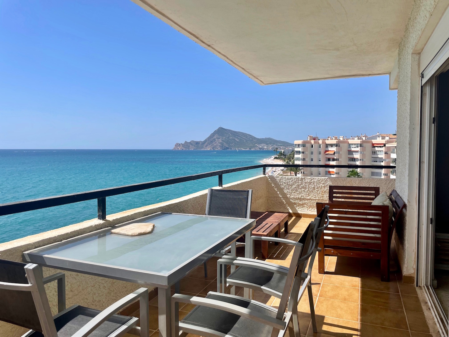 PENTHOUSE FOR SALE IN FIRST LINE OF ALTEA