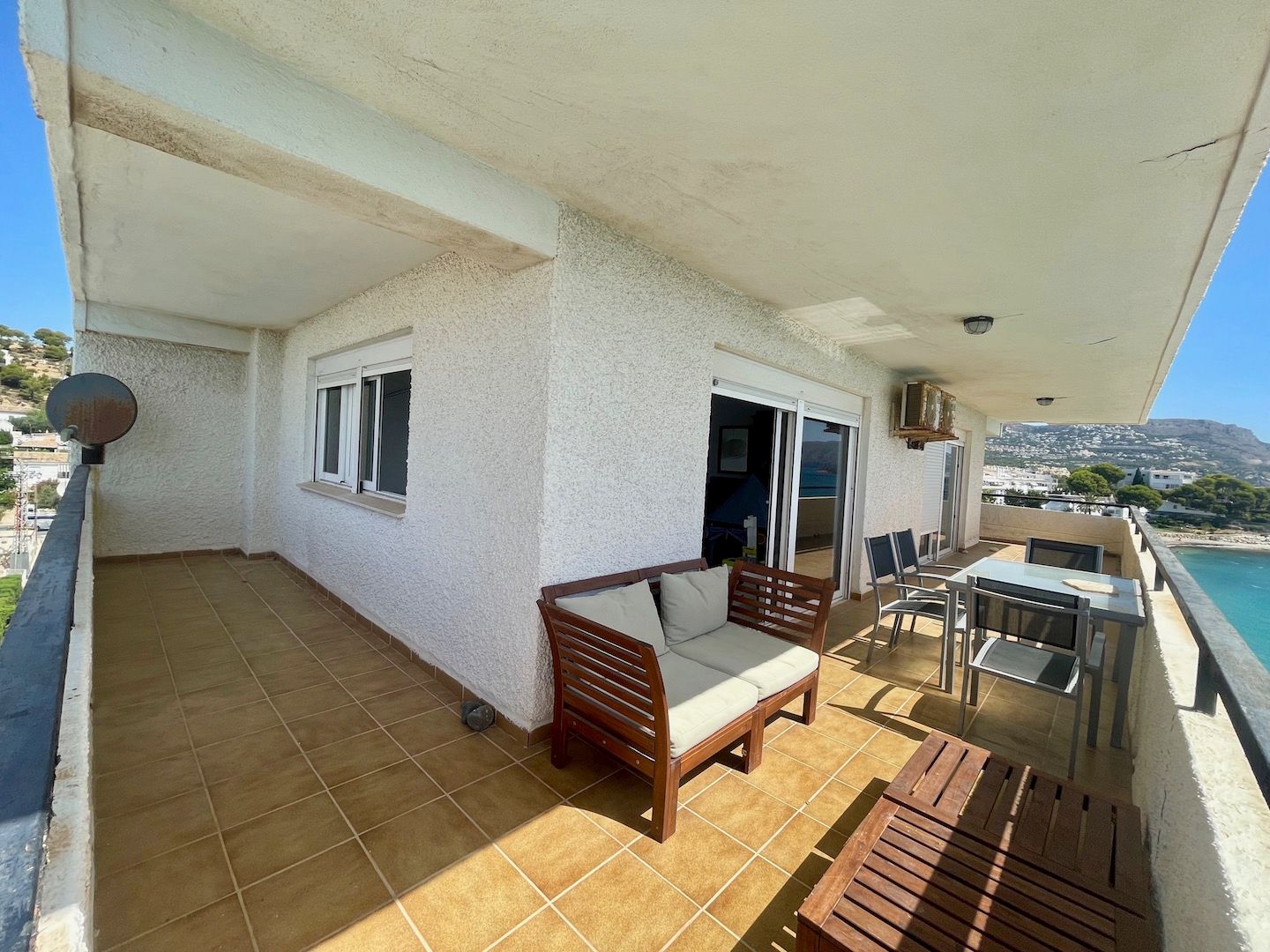 PENTHOUSE FOR SALE IN FIRST LINE OF ALTEA