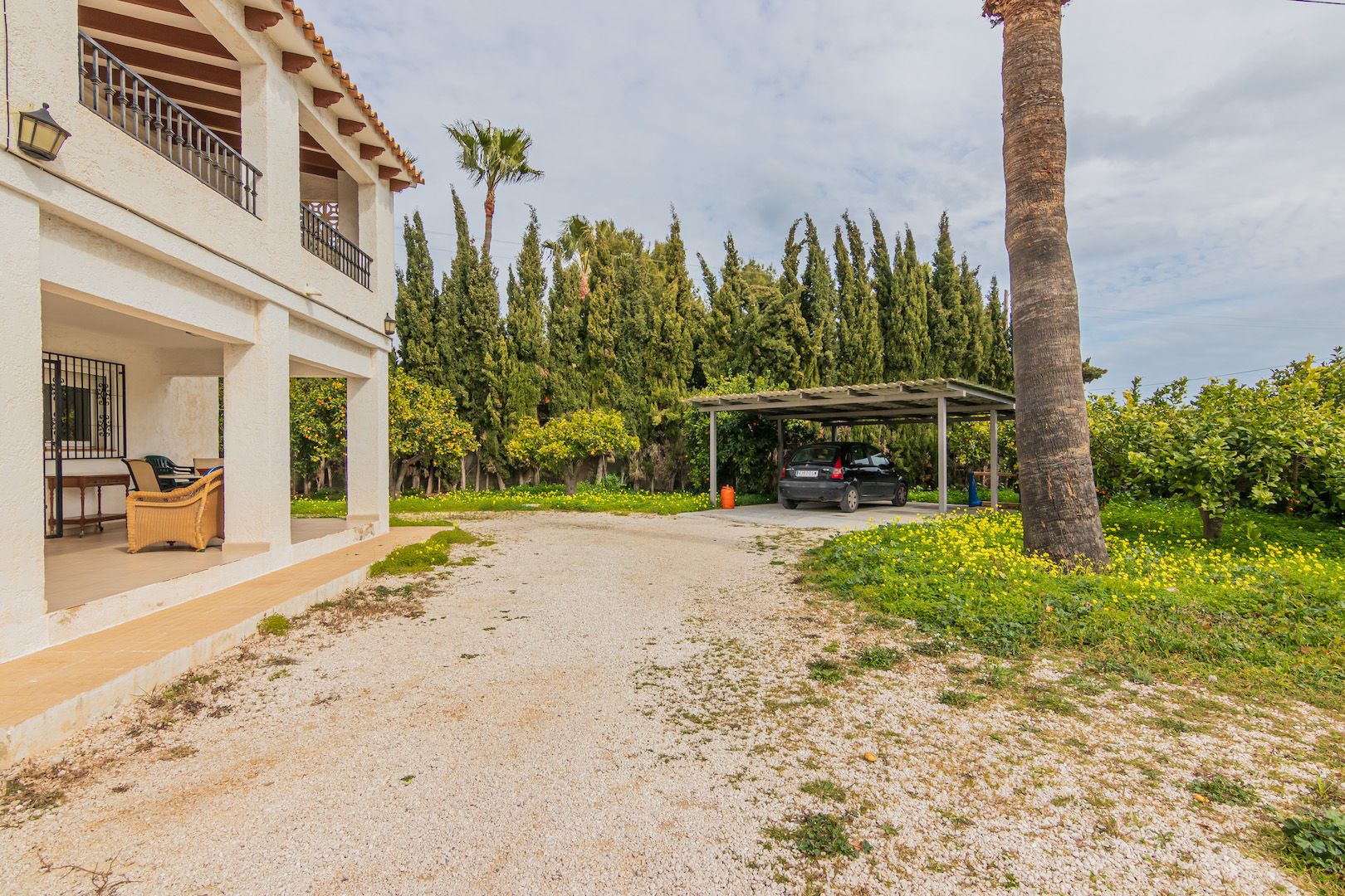 VILLA ZUM VERKAUF IN ALTEA