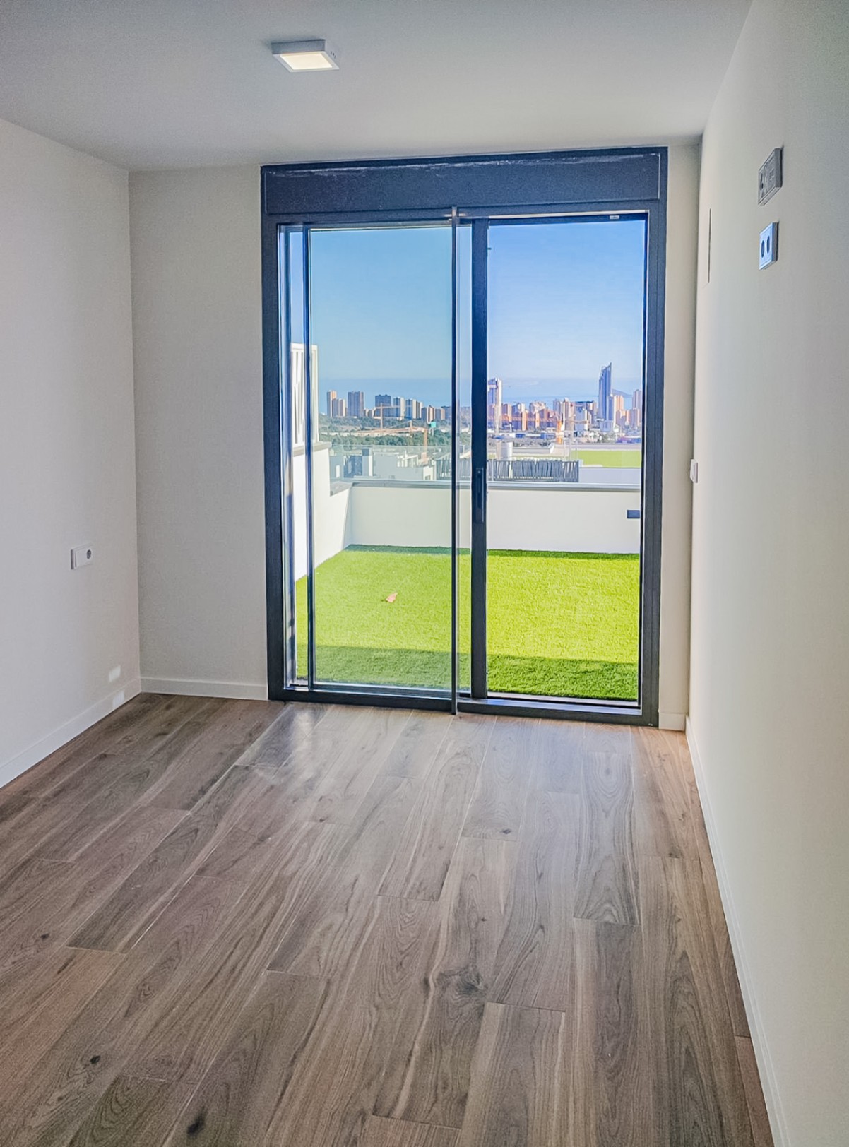APPARTEMENT TE KOOP IN FINESTRAT