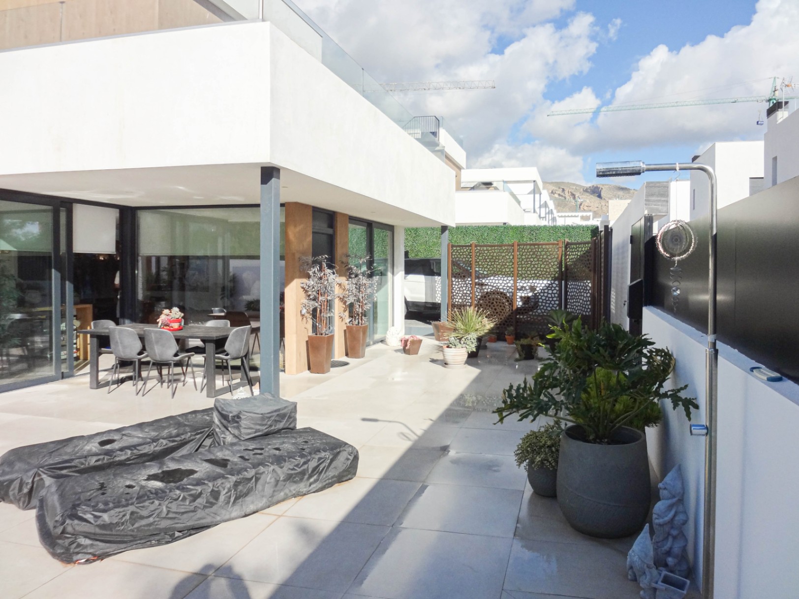 VILLA | VILLA TE KOOP IN FINESTRAT