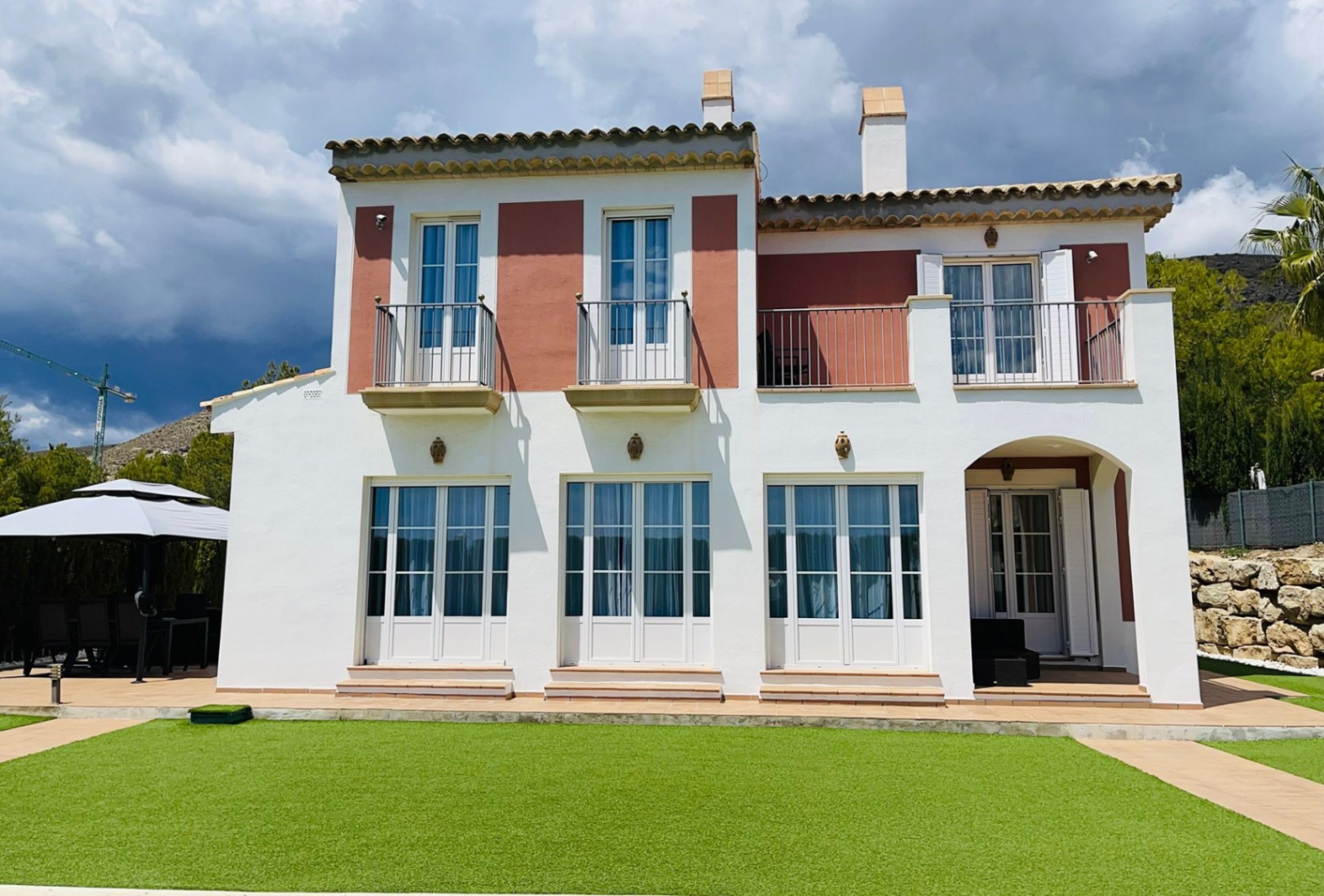 VILLA | VILLA TE KOOP IN FINESTRAT