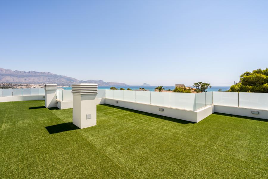 Exklusive Villa zum Verkauf mit Meer- und Bergblick in Albir