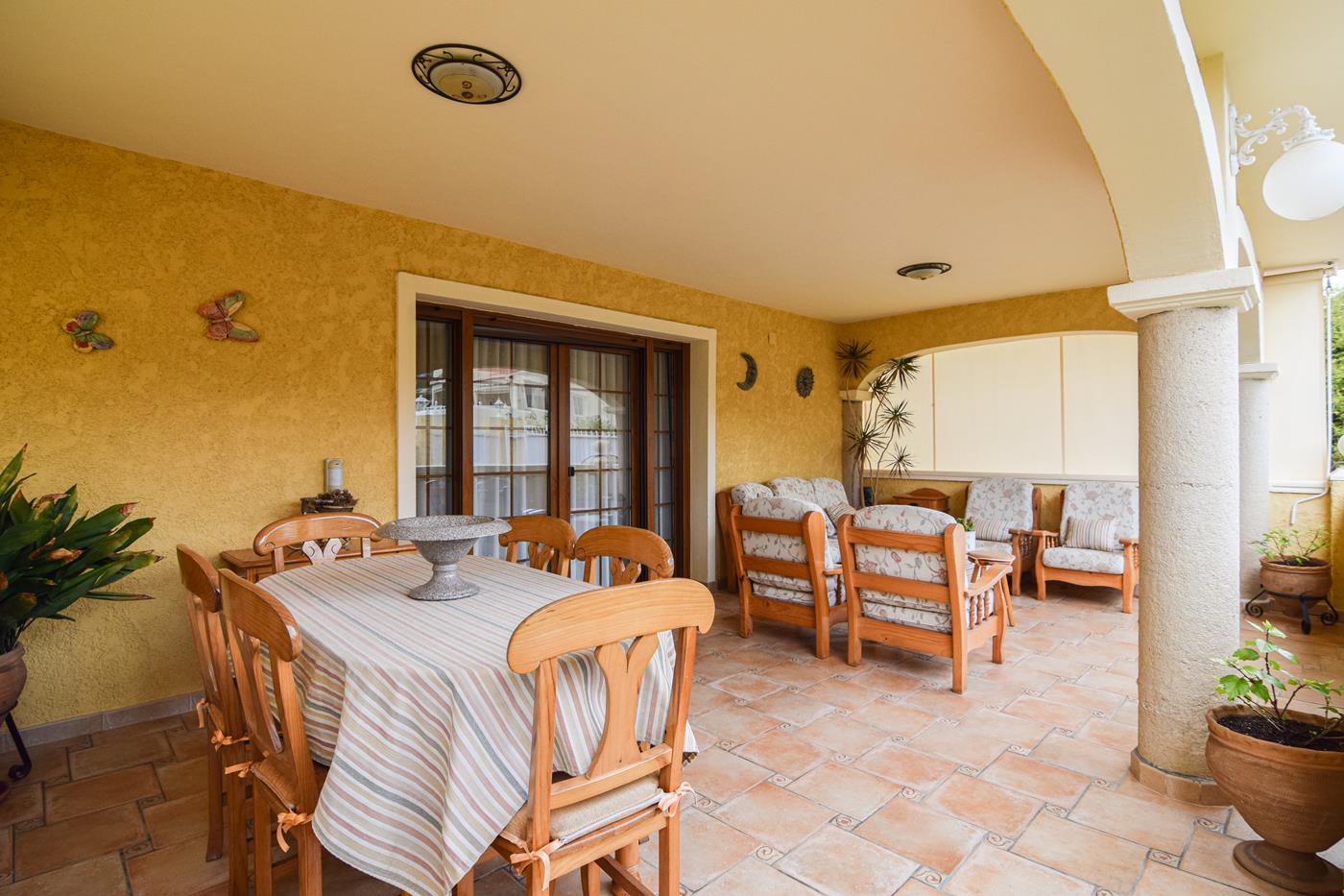 Chalet | Villa en venta en La Nucía