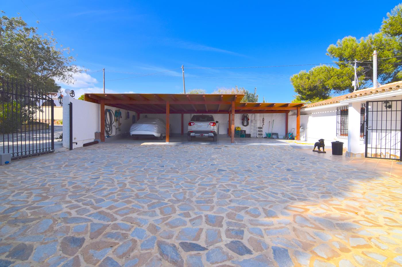 Chalet | Villa à vendre à Alfas del Pi