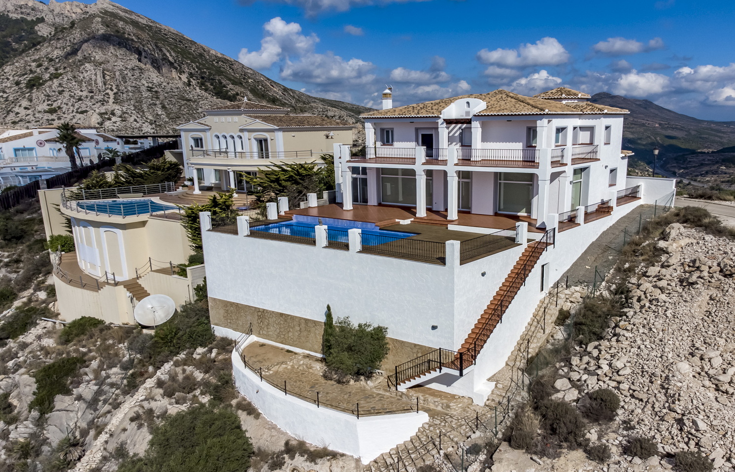 Villa med vakker havutsikt til salgs i Altea Hills