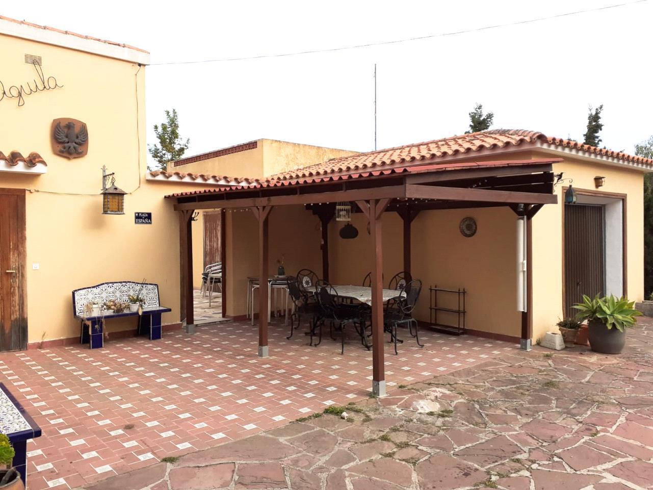 Chalet | Villa zu verkaufen in Alfas del Pi rustikalen Stil
