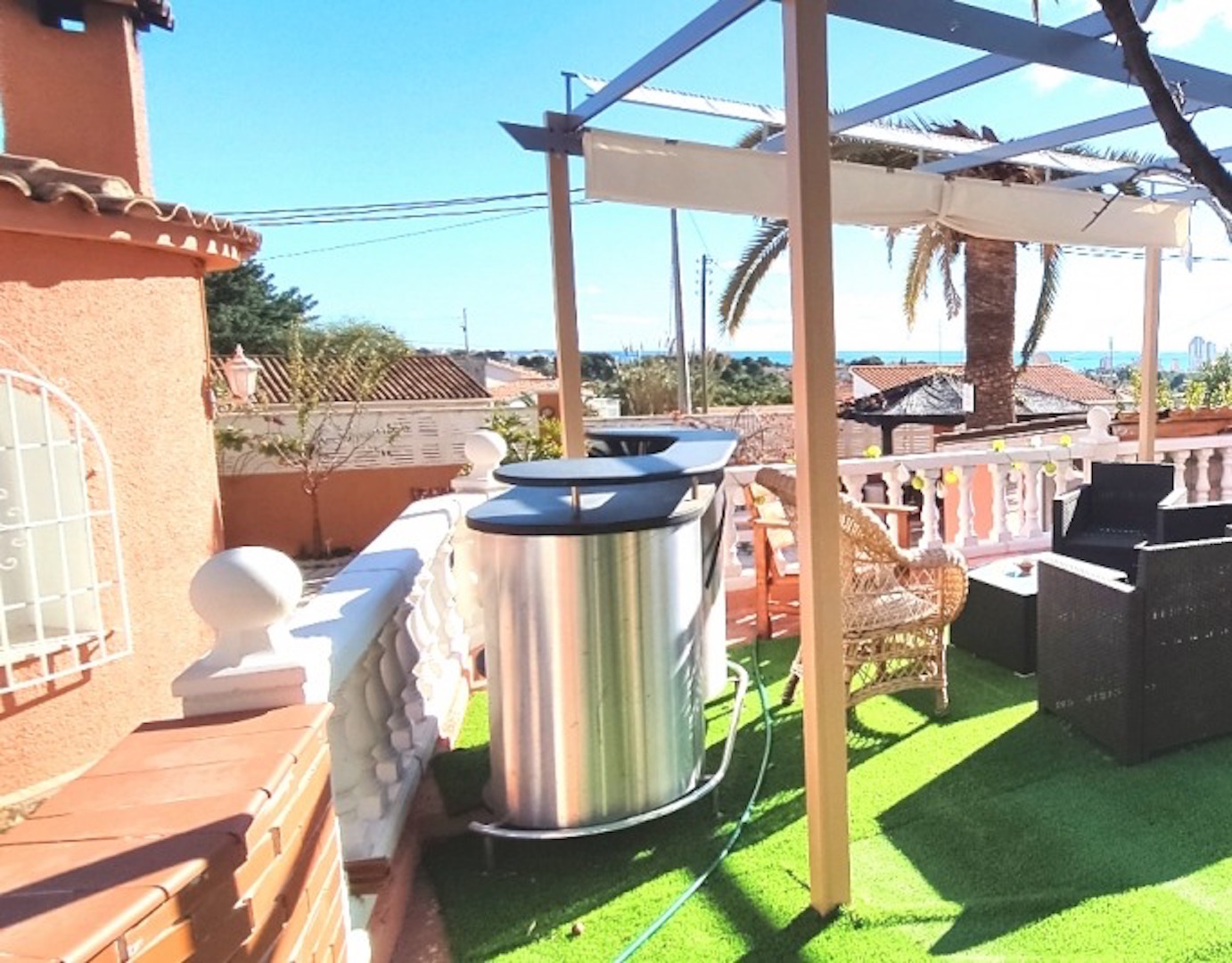 CHALET | VILLA RECIEN REFORMADA EN VENTA EN CALPE