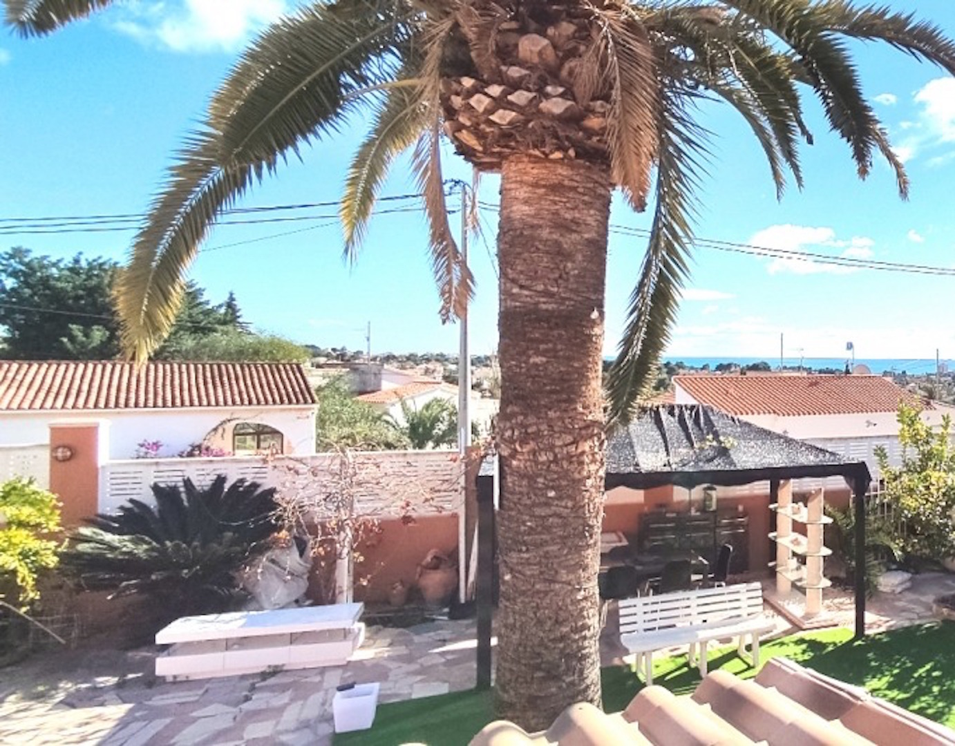 CHALET | VILLA RECIEN REFORMADA EN VENTA EN CALPE