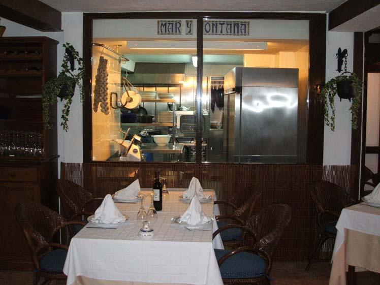 Bedrijfspand te koop in Albir
