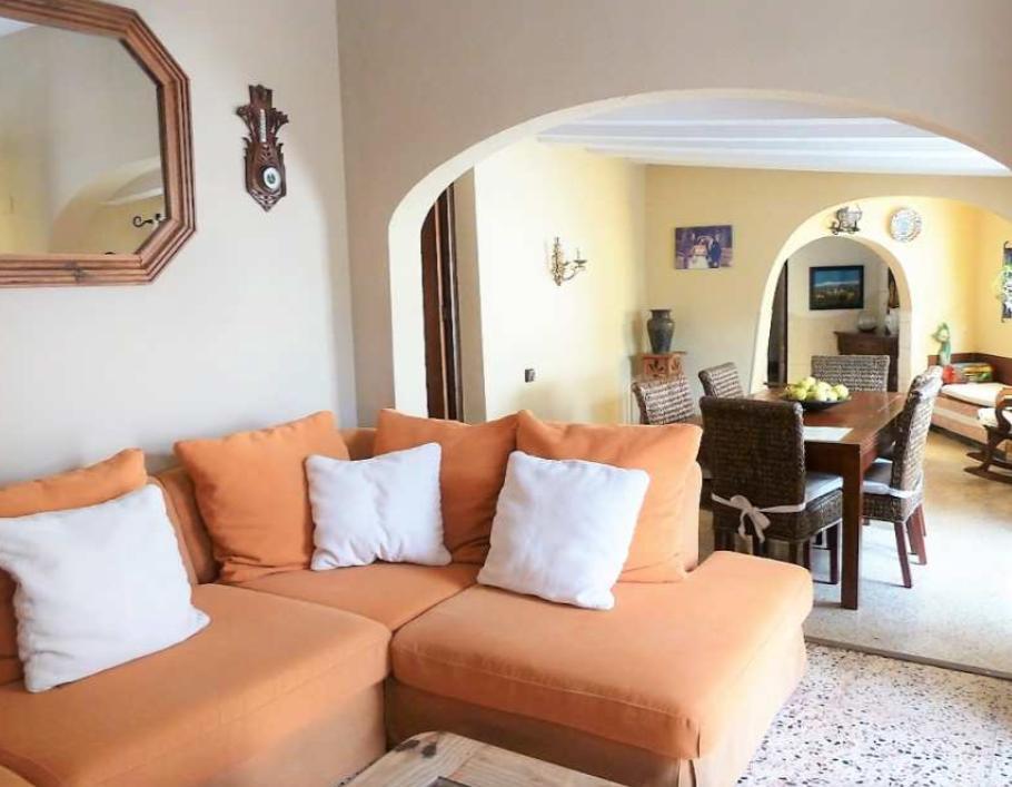Chalet | Villa zu verkaufen in Albir sehr zentral