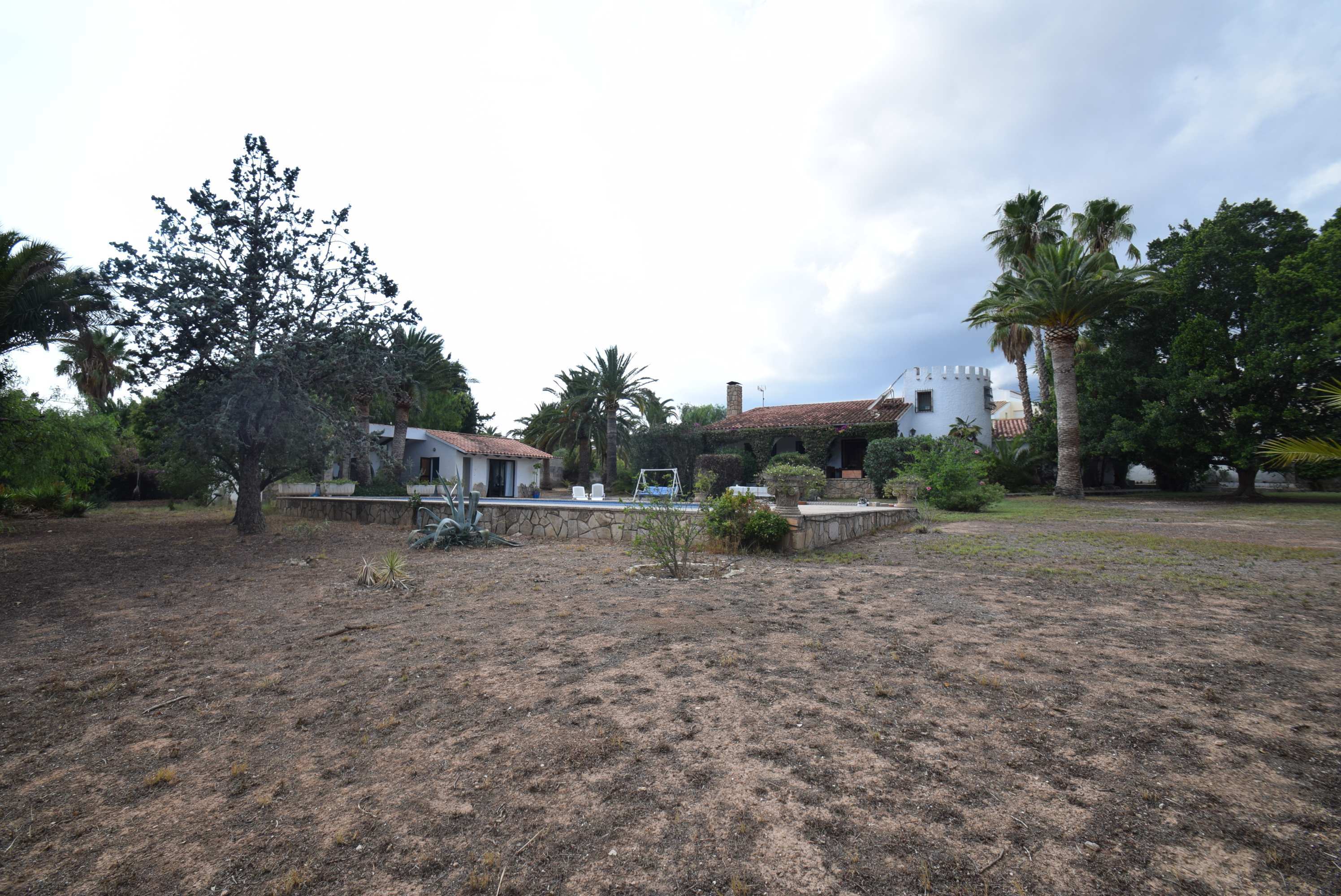 Chalet | Villa en venta en Alfas del Pi
